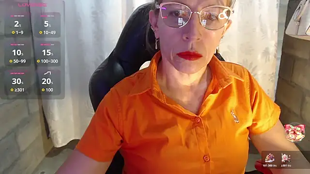 Chayla Ruiz online show from March 16, 9:39 pm