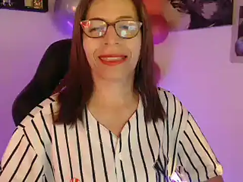 Snapshot of Chayla_Ruiz chatting on March 9, 1:59 pm Chayla Ruiz online show from March 9, 1:59 pm