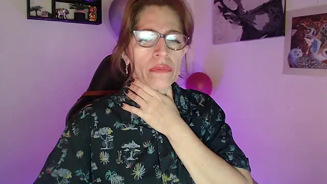 Snapshot of Chayla_Ruiz chatting on March 16, 3:17 pm Chayla Ruiz online show from March 16, 3:17 pm
