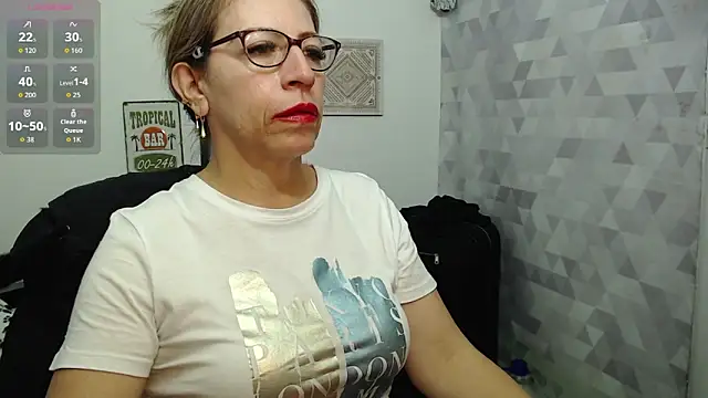 Snapshot of Chayla_Ruiz chatting on September 23, 11:34 pm Chayla Ruiz online show from September 23, 11:34 pm