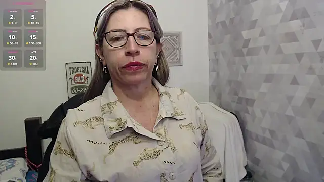 Snapshot of Chayla_Ruiz chatting on September 15, 9:26 pm Chayla Ruiz online show from September 15, 9:26 pm