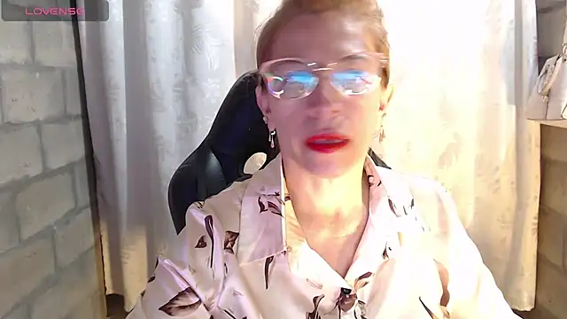 Chayla Ruiz online show from March 13, 10:31 am