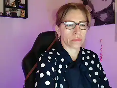 Snapshot of Chayla_Ruiz chatting on February 25, 1:21 pm Chayla Ruiz online show from February 25, 1:21 pm