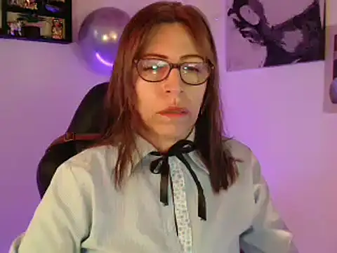 Snapshot of Chayla_Ruiz chatting on March 3, 6:24 pm Chayla Ruiz online show from March 3, 6:24 pm