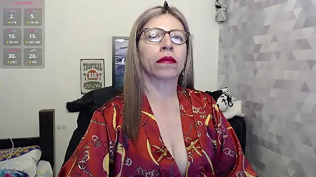 Snapshot of Chayla_Ruiz chatting on September 20, 11:04 am Chayla Ruiz online show from September 20, 11:04 am