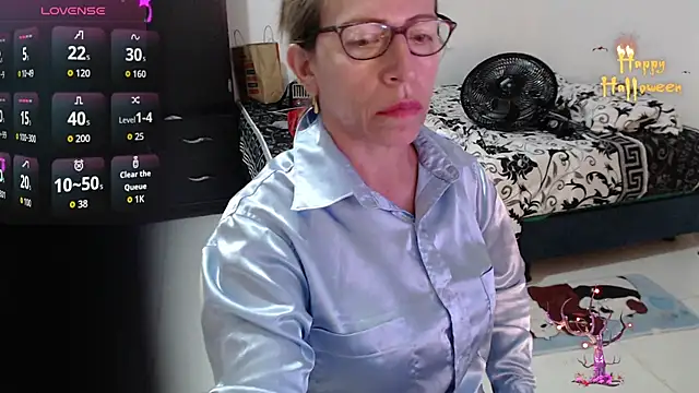 Chayla Ruiz online show from October 23, 12:09 am