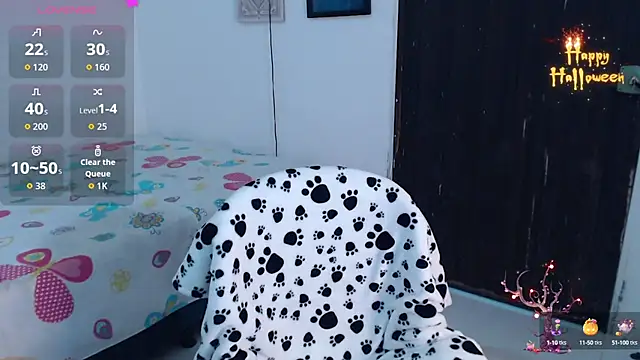 Snapshot of Chayla_Ruiz chatting on October 10, 9:15 pm Chayla Ruiz online show from October 10, 9:15 pm