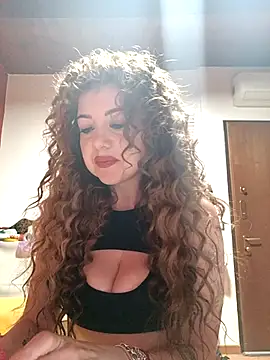 CurlyElisa online show from May 4, 10:23 pm
