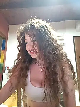 CurlyElisa online show from April 28, 9:41 pm