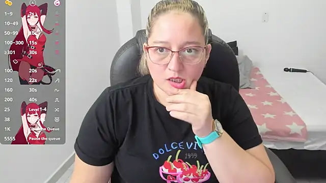 alejandra milf  online show from November 10, 10:37 pm