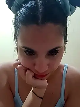 molymeneses online show from January 18, 9:02 pm