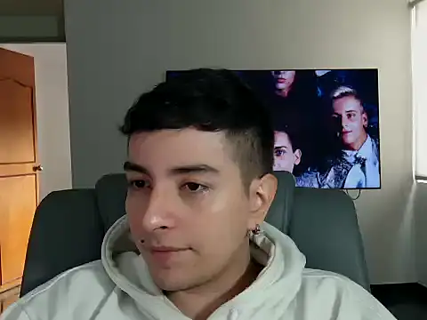 Jhoan saenz online show from October 4, 6:31 pm