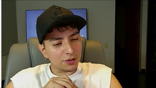 Jhoan saenz online show from October 8, 12:23 am