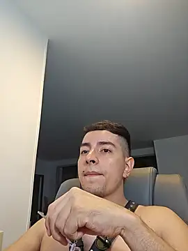 Jhoan saenz online show from September 25, 3:56 am