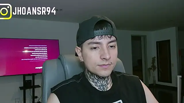 Snapshot of Jhoan_saenz chatting on July 5, 2:16 am Jhoan saenz online show from July 5, 2:16 am