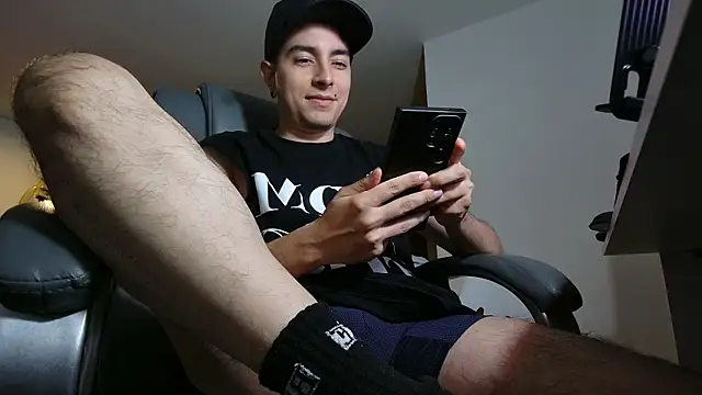 Jhoan saenz online show from December 3, 3:40 am