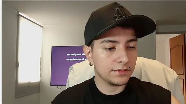 Jhoan saenz online show from October 10, 4:52 pm