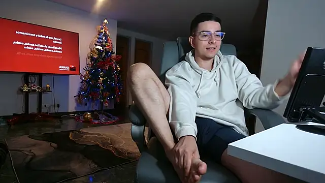 Jhoan saenz online show from November 28, 4:12 am