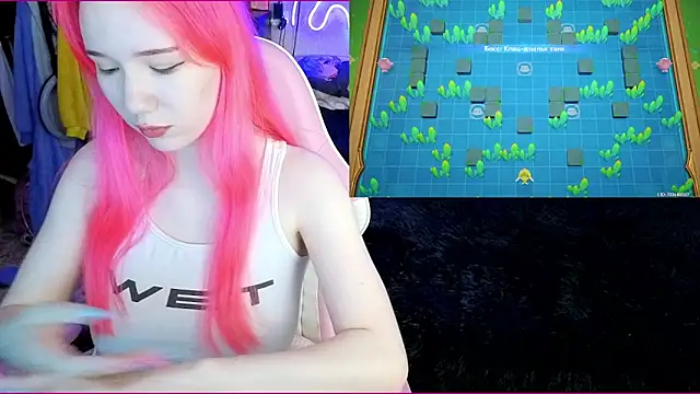 Maya Viola online show from October 1, 5:45 am