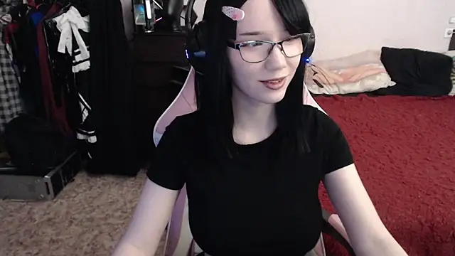 Maya Viola online show from March 3, 8:41 am