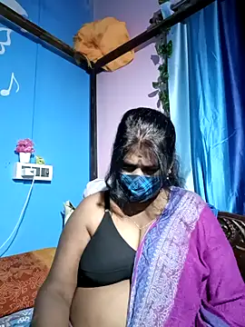 Snapshot of parioo7 chatting on February 22, 5:02 pm parioo7 online show from February 22, 5:02 pm