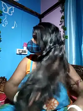 Snapshot of parioo7 chatting on March 10, 7:50 pm parioo7 online show from March 10, 7:50 pm