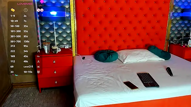 VallerieJones online show from November 12, 12:59 am