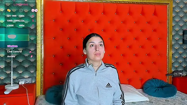 VallerieJones online show from April 2, 7:37 am