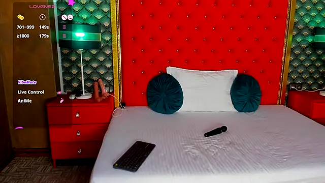 VallerieJones online show from October 23, 8:35 am