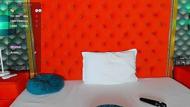 VallerieJones online show from April 16, 8:53 pm