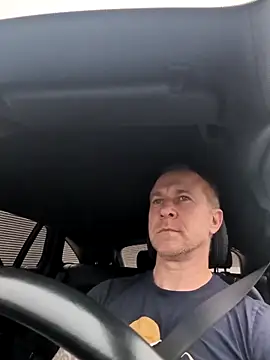 mustang69696 online show from October 20, 1:11 pm