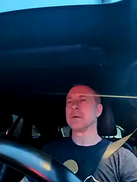 mustang69696 online show from October 21, 6:24 am