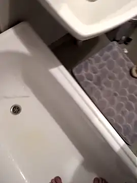 mustang69696 online show from November 20, 12:50 pm