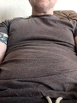 mustang69696 online show from April 4, 3:07 pm