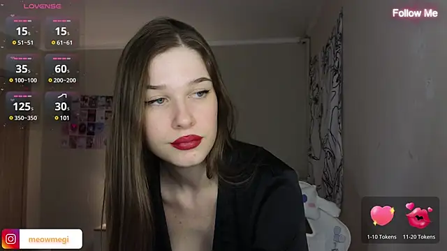 LisaSweetie online show from December 26, 10:20 pm