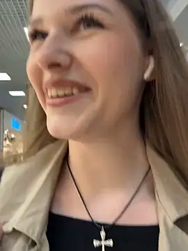 LisaSweetie online show from March 4, 4:15 pm