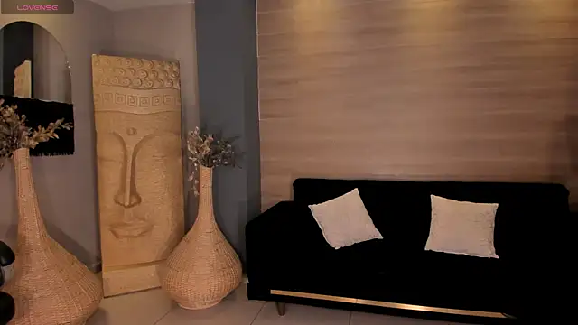 Snapshot of MaryLewis_ chatting on June 22, 12:24 pm MaryLewis online show from June 22, 12:24 pm