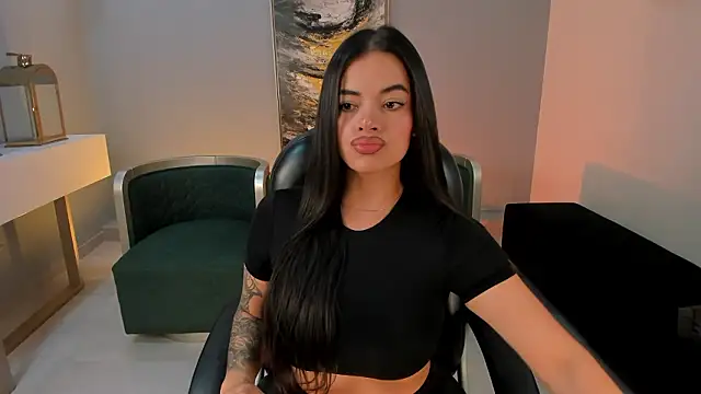 KateSunder online show from February 16, 2:37 pm