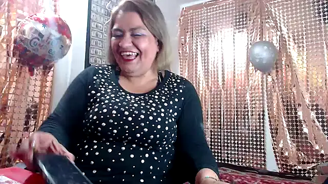 NAILAH SANZ online show from March 19, 12:59 am