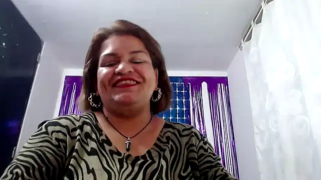 NAILAH SANZ online show from December 29, 2:06 am