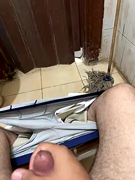 Snapshot of Dedoow chatting on September 12, 1:33 pm Dedoow online show from September 12, 1:33 pm