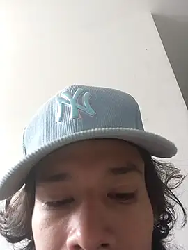 swagbabysk8 online show from January 14, 5:05 pm