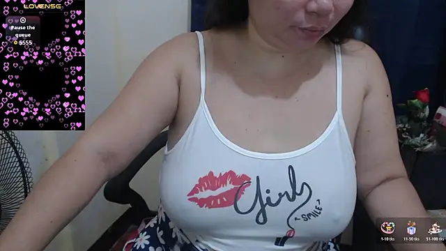 Alliayah Hollyx online show from January 8, 6:19 am