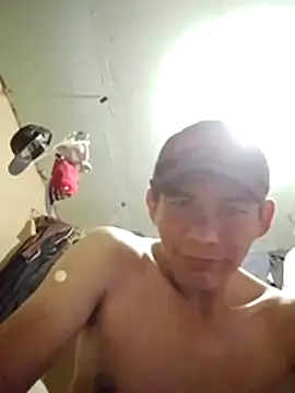 Snapshot of MarsWood chatting on February 9, 10:46 am MarsWood online show from February 9, 10:46 am