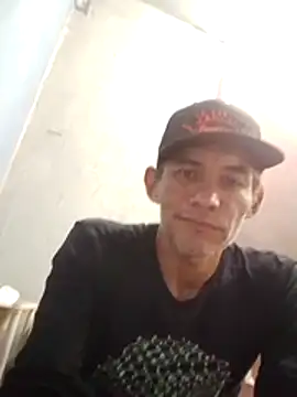 MarsWood online show from November 12, 7:07 pm