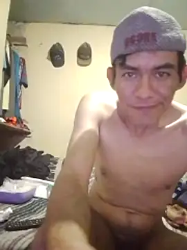 Snapshot of MarsWood chatting on February 15, 8:46 am MarsWood online show from February 15, 8:46 am