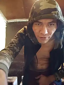 Snapshot of MarsWood chatting on January 9, 10:28 pm MarsWood online show from January 9, 10:28 pm