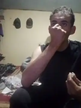 Snapshot of MarsWood chatting on December 14, 10:54 am MarsWood online show from December 14, 10:54 am