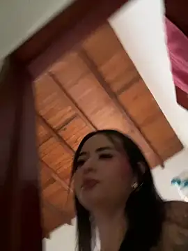 Snapshot of jailyncam_ chatting on February 27, 1:07 pm jailyncam online show from February 27, 1:07 pm