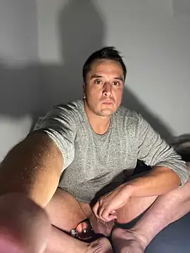 Snapshot of mrwilly7743 chatting on September 27, 12:11 pm mrwilly7743 online show from September 27, 12:11 pm